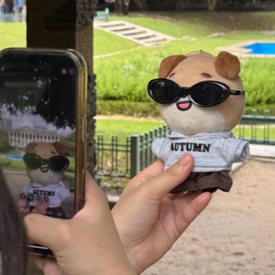 outofthebluedw's profile picture. バr랑은 ㉠ㅏ슴࿁ㅣ ᨈㅣ킨ㄷΓ🎸⚾️📚