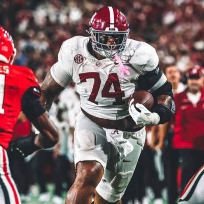 Khawk108's profile picture. Follower of Jesus Christ, Husband, Father