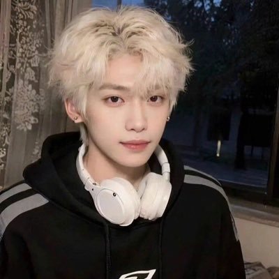 𝙁𝙖𝙣 𝙖𝙘𝙘𝙤𝙪𝙣𝙩 — 𝗕𝗧𝗦 ✧˖⋆ 𝙏𝙞𝙖𝙣𝙭𝙪𝙣𝙞𝙣𝙜 𝙯𝙞𝙮𝙪 🍋🐟𐙚₊𝙏𝙝𝙤𝙢𝙖𝙨𝙆𝙤𝙣𝙜 ᡣ𐭩 ྀི 𝐨𝐧𝐠𝐬𝐚 𝝑𝑒