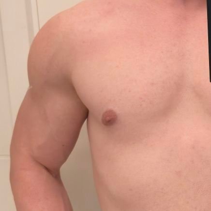 cwbfull's profile picture. Gay