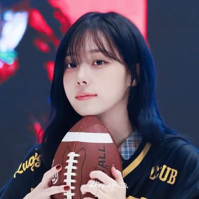 mivoriel's profile picture. grabe pala maging pharma student