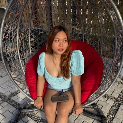 gordovezkarenn's profile picture. peace