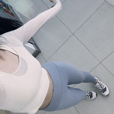 dy0932242554's profile picture. Professional: Capturing beautiful moments.
Hobbies: All things fun.
Persona: The ever-ready adventurer. ⚡️