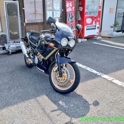 Dummy23111793's profile picture. 3️⃣8️⃣歳で交通誘導警備2️⃣級資格取得‼️
＃ＦＺＲ2️⃣5️⃣0️⃣-2️⃣ＫＲ🏍💨
＃スイスポＺＣ3️⃣1️⃣Ｓ🚗💨
伊勢崎👉
＃横濱家系ラーメン暁家🍜🍥🥟太田👉
＃焼き鳥処 吾助🥰😍
桐生👉
#平和屋食堂🍜🍥🥟🍛 
＃八方客🍜🍥🥟🍱
＃駅南そば🍜🍥🍱