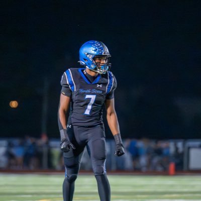 EjMondesir70229's profile picture. |6’4|210| WR/TE| varsity basketball player| St Charles North high school| C’26| phone:8479424767 email:ejmondesir7@gmail.com