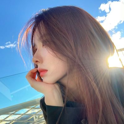 dera3143's profile picture. 