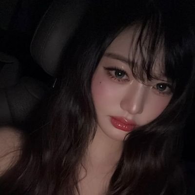 iradewqas's profile picture. 🥂