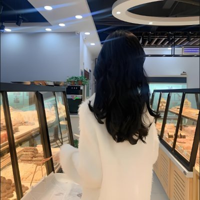 ygliimaskd's profile picture. ロマンチックなものが好き、夢を追いかけています✨✨