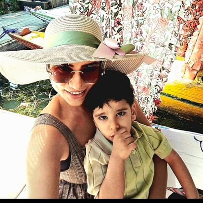 Socialist/Democratic/REBEL For a Reason/Digital Media Marketer/Image & Brand Consultant/Avid Reader/Nehruvite
#इंकलाब_ज़िन्दाबाद
#FreedomIsMyBirthright