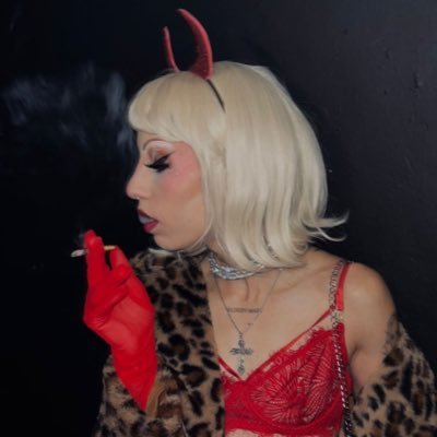 that’s madam mccook to you bitch • brasiliana • 29y • ela/dela • she/her