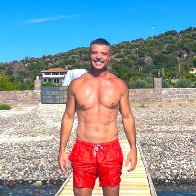 longbeard1907's profile picture. TEK TEK ZIPLATIYORUM