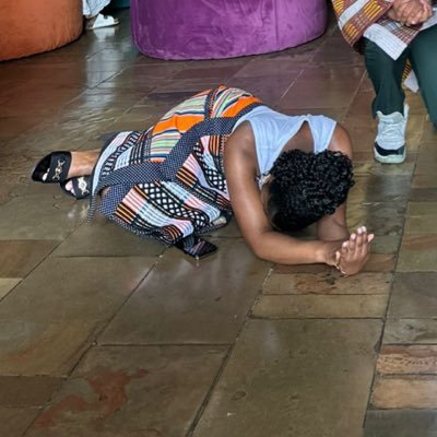 Shining light ✨| Techie 👩🏾💻 | UCT👩🏾🎓| Aspiring Soccer Mommy 🥰 |@kaizerchiefs💛 @ChelseaFC 💙 @FCBarcelona❤️