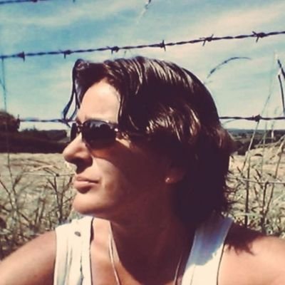 Country Writer/Class Disruptor | Books @HodderBooks | Business @ClassFestival | Agent @BlakeFriedmann