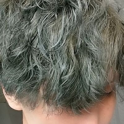 Rokkie_1's profile picture. #apex 🔫/ #FORTNITE 🔫/#PS5 🎮️ #30代 ♂
#ゲーム仲間 #友達募集中 🤗
初心者で下手くそですが…
是非仲良くして下さい🤸🏿‍♀️🤸🏿‍♀️🤸🏿‍♀️