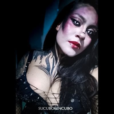 Súcubo(shannon♀️24) & Íncubo(Deimos♂️29)
Oscuridad🖤 + deseo🥵 = nuestra marca 😈
🚀 Pareja SW
|Creadores de Contenido explícito 🔥
💋 Síguenos y atrévete