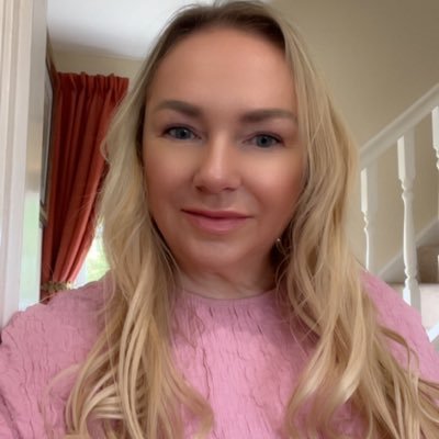 lisa_jc2109's profile picture. northern lass. prefers dogs to people 🐶💙