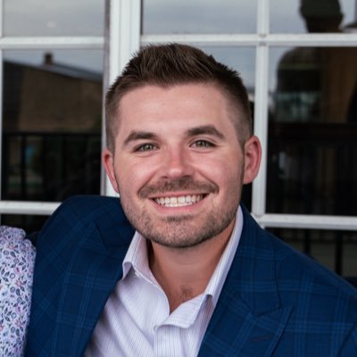 EnduranceOwner's profile picture. Founder. Endurance athlete. Analog optimist. For builders who go long - in business, body and life. Jotting my thoughts @ The Endurance Entrepreneur