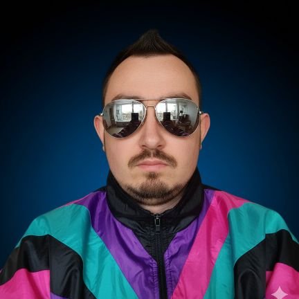 mredlica's profile picture. Lubię listy, porównania, darmowe usługi i open sourcowe projekty 😎