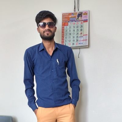 DeendyalShaky12's profile picture. 