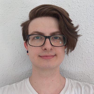 DevCristofer's profile picture. Desarrollador de software 🌙 | side projects en marcha | impacto silencioso