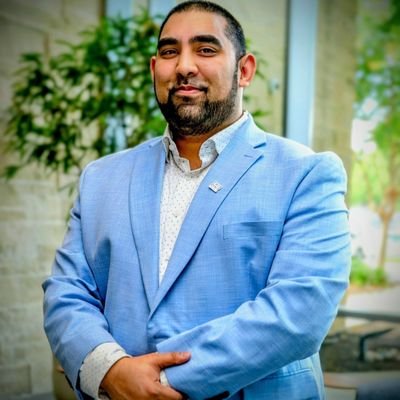 Software Developer |
Director Of Technology @ThisDotLabs |
I've helped 1000s of people land jobs in tech |
Book a 1:1 https://t.co/9pEdQaBy3J