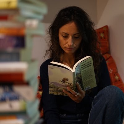 Profe d'humanitats 📚 Em mouen l'educació i la cultura. Preguntar-nos com educar és preguntar-nos com volem viure 🌱