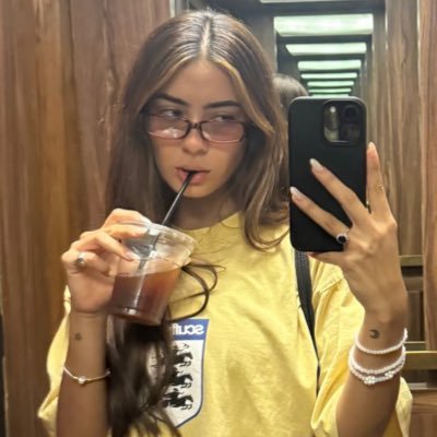 dearxsav's profile picture. jayna’s girl.