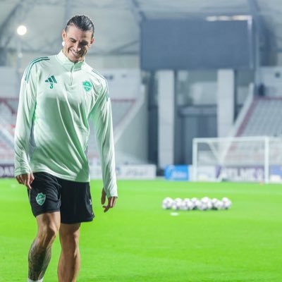 abd14192's profile picture. Ibanez