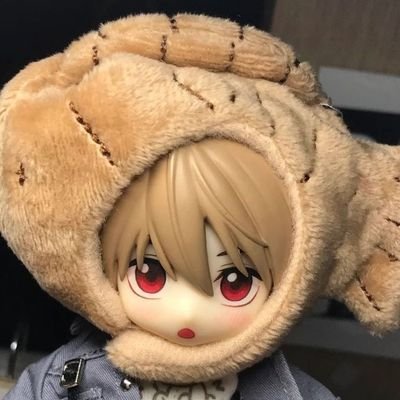 _BloodyRyn's profile picture. “He's in my eyes, he's in my ears. “