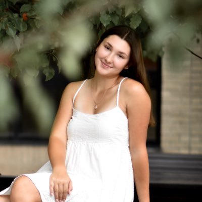 IsabelleVav's profile picture. Future #PhysEd Teacher looking to connect with other professionals