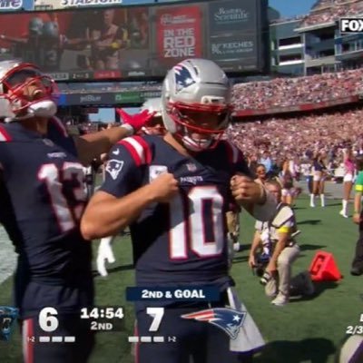 whsneuzneixnei's profile picture. @Patriots @Celtics @Redsox @NHLBruins @UMichFootball @umichbball