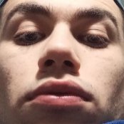 darabushin's profile picture. 