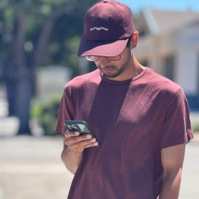 machal_shubham's profile picture. Fluent in Silence