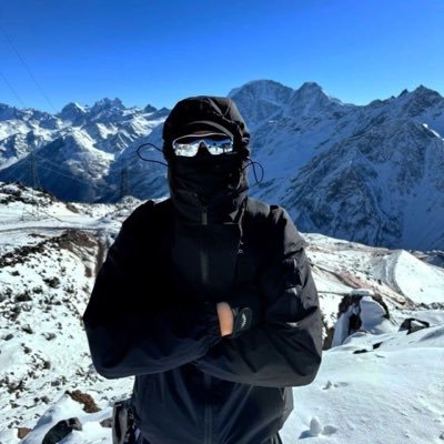 mahmoudsaed98's profile picture. Building software, building myself. Coding 💻 | Reading | Growing | Coffee + Books + Code = Me ☕ Love traveling ✈️ & nature 🇱🇾🇬🇧
