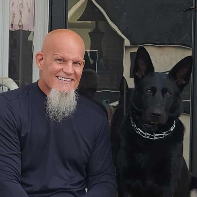 Retired Deputy Sheriff/
Army National Guard veteran/
Franklin University graduate/
Author of The Narcos Next Door/
I follow back verified only/
MAGA garbage/