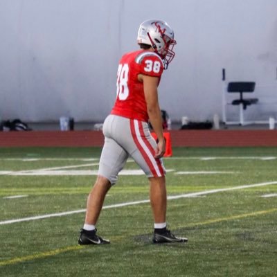 Catholic Memorial | C/O 2028 | ATH/RB/K | 5’10 170 lbs | michaelhanleyjr09@gmail.com | bench: 280 | Squat: 340 | 4.65 40 |