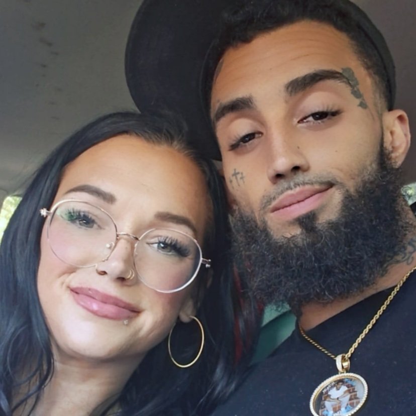 Abx2oy's profile picture. Fun loving couple looking for fun