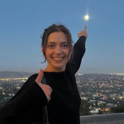 tehestellatehee's profile picture. LA | fangirl by day, fangirl by night
