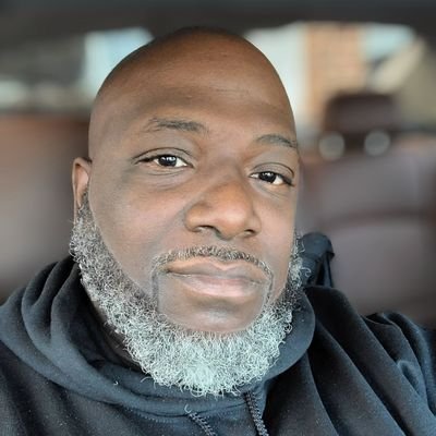 MikeSmi36430833's profile picture. 