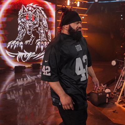 BewareTheHowl's profile picture. @JacobFatu_WWE parody. | ✎ᝰ Silence foretold in the night sky by the howling shriek of this Samoan Werewolf, Fatu lingers for punishment wherever he may roam.