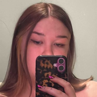 m3thadd1ct's profile picture. fried pickles fan account and owner of 3 dead pets