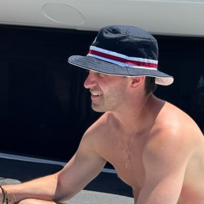 slappas_'s profile picture. It pays to tweet