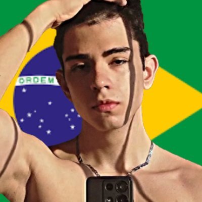 Futuro presidente do Brasil
Aberto a críticas
Odiador da atual esquerda e direita brasileira
Verdadeiro nacionalista