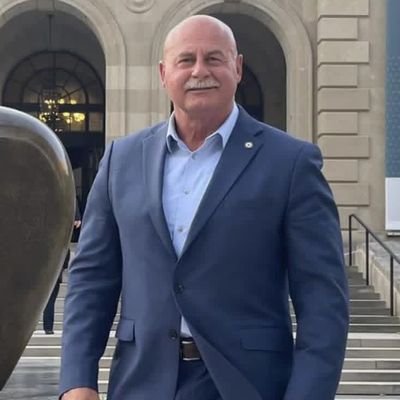 Michael4089401's profile picture. Michael Anderson – Freelance Fundraising Specialist
I craft compelling campaigns that inspire support and help causes succeed💱💲♻️