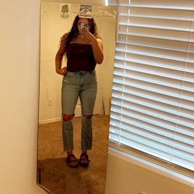 lillyhernn17's profile picture. 