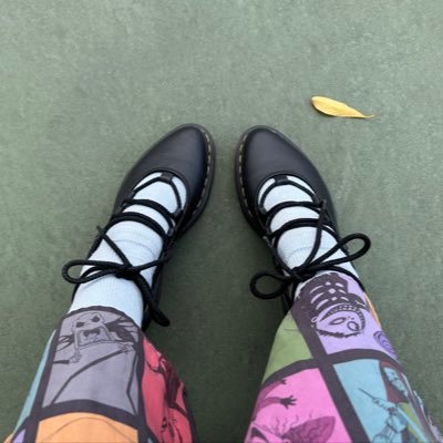 gizzardlemon's profile picture. 🩷成人済み平成1桁女児🩷/Sleeping Beauty👑🌹💤/演劇/宝塚/サンリオ🐶🍌🍨/ちいかわ/横浜DeNAベイスターズ🌊🌟無言フォロー、引用での感想お伝え、失礼いたします🙇‍♂️ 取引もしますので不快な方ミュートお願いします。