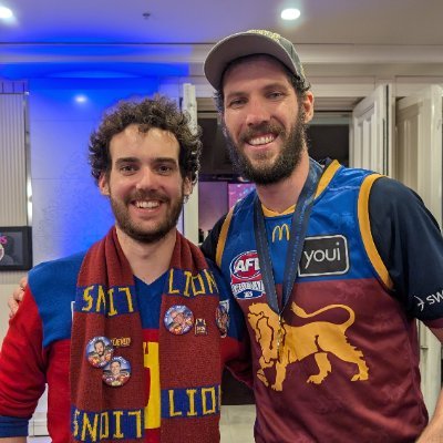 oscardjgreen's profile picture. Back on X for footy & music 🦁🦁🦁