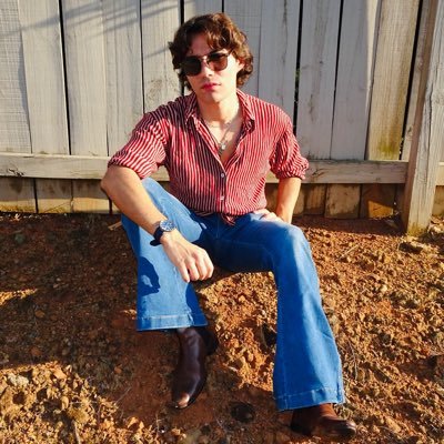 ErenLenox's profile picture. Certified Harvard Dropout