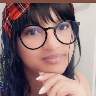 Rurupinheiro's profile picture. 🎵O dia que eu for embora vc vai sentir saudade, vc vai sentir saudade
daquelas que a gente chora.
Vc vai sentir saudade
no dia que eu for embora.🎵