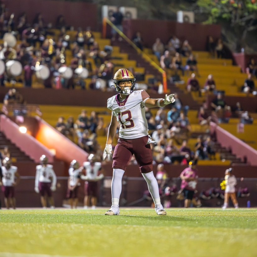 its_haaheo's profile picture. c/o 26' | GPA: 4.0 | 5'8 165 lbs | Wr/P | Castle High School, HI | Contact info: (808) 428-9875 | 1ao.haaheo@gmail.com | https://t.co/yyiVBBam5M